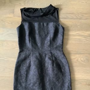 Vera Wang Size 4 Dress